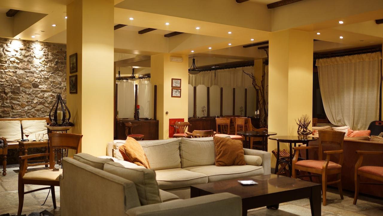 Valia Calda Hotel Perivoli  Buitenkant foto