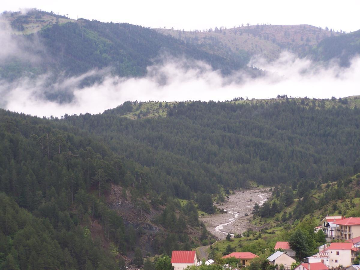Valia Calda Hotel Perivoli  Buitenkant foto